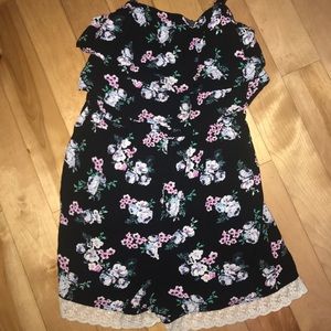 Floral kid’s romper